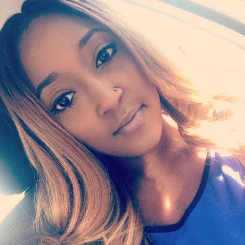 Meet your Posher, Kindra